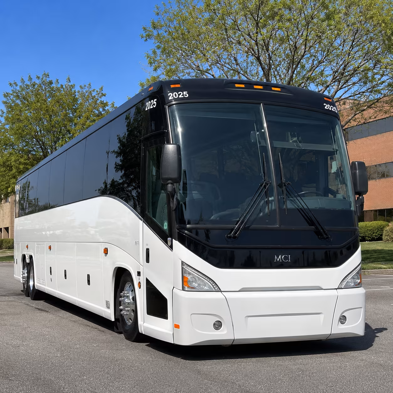 busrentalplainfield com is ready to help plainfield businesses move their teams smarter