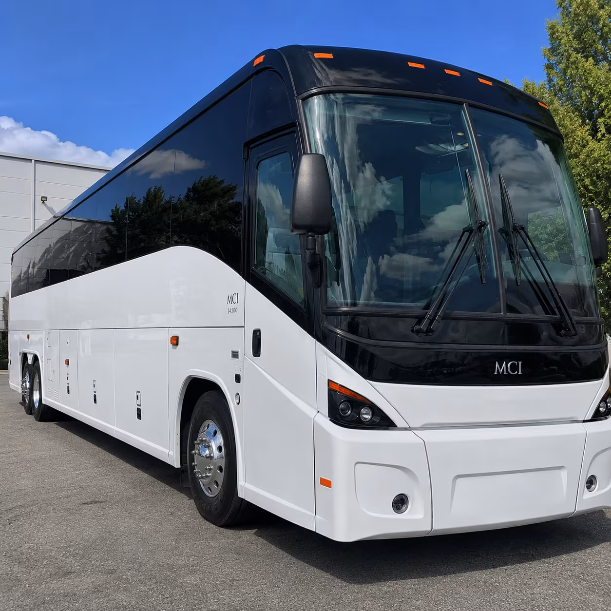corporate campus shuttle buses to bridgewater edison and piscataway from plainfield