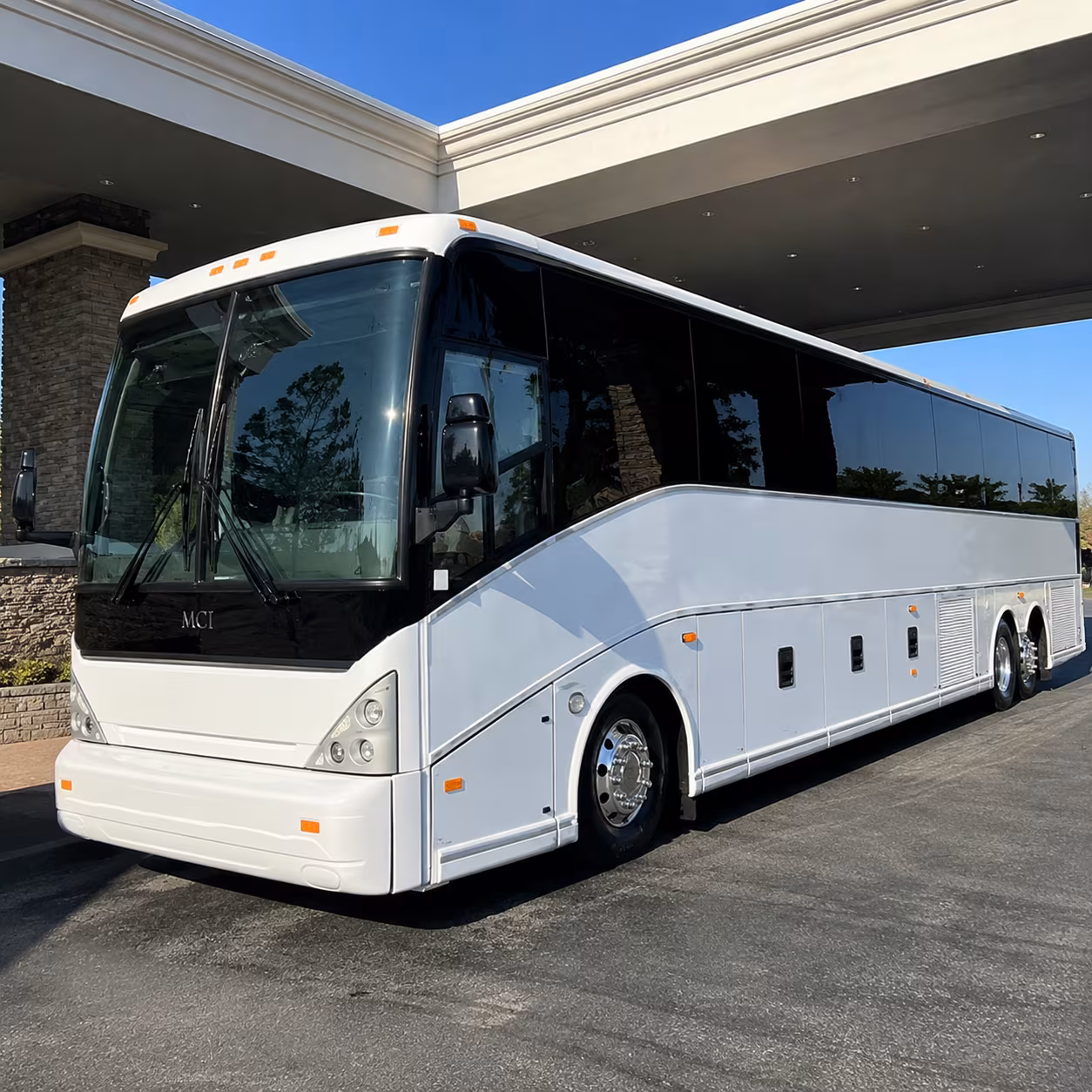 newark liberty international airport ewr charter bus transfers from plainfield