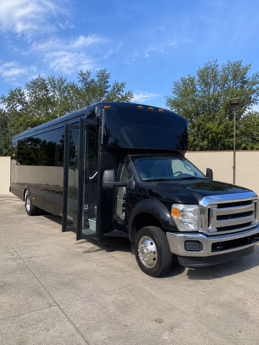 plainfield 20 passenger party bus