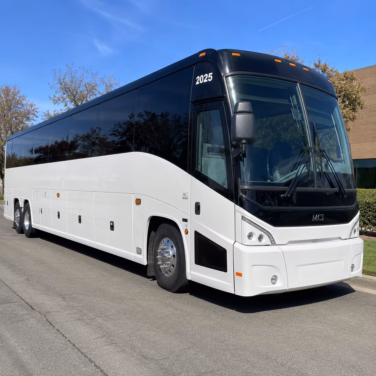 shuttle buses for weddings at plainfield area venues
