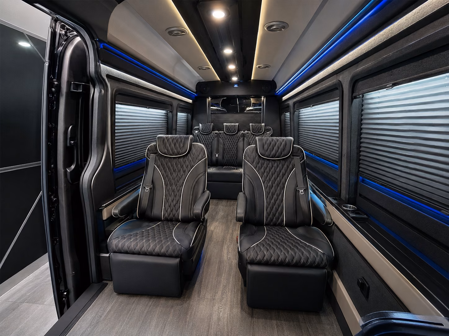 through a network of independent operators find corporate airport shuttles from plainfield